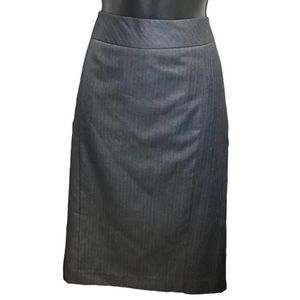 MERONA,Women’s Gray Pinstripe Pencil Skirt,Size 4, Lightweight wool blend, lined